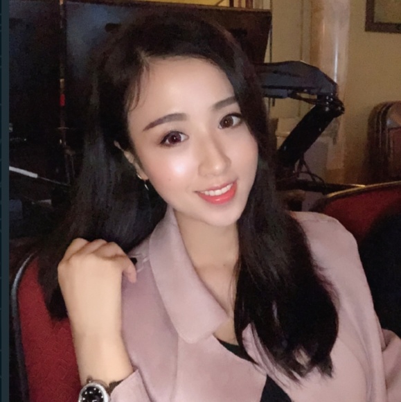 Meet your Posher, Kal - Picture 1 of 1